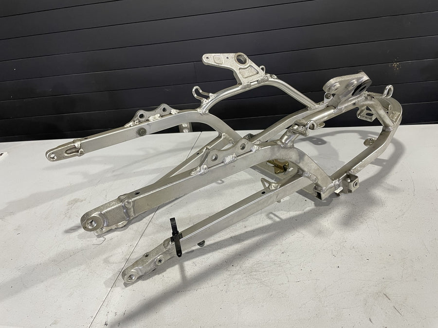 98-03 SUZUKI TL1000R REAR BACK TAIL SUBFRAME SUB FRAME