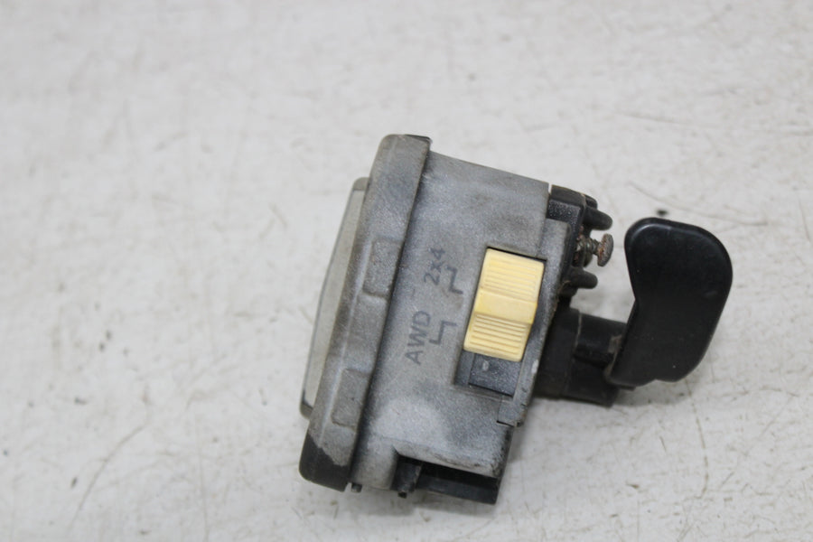 05 POLARIS SPORTSMAN 500 FRONT BRAKE MASTER CYLINDER THUMB THROTTLE