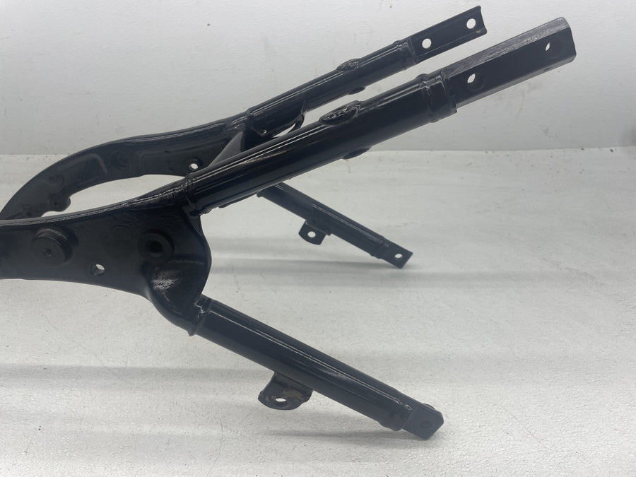 07-11 HARLEY-DAVIDSON ELECTRA GLIDE CLASSIC FLHTC REAR BACK FENDER SUPPORT FRAME