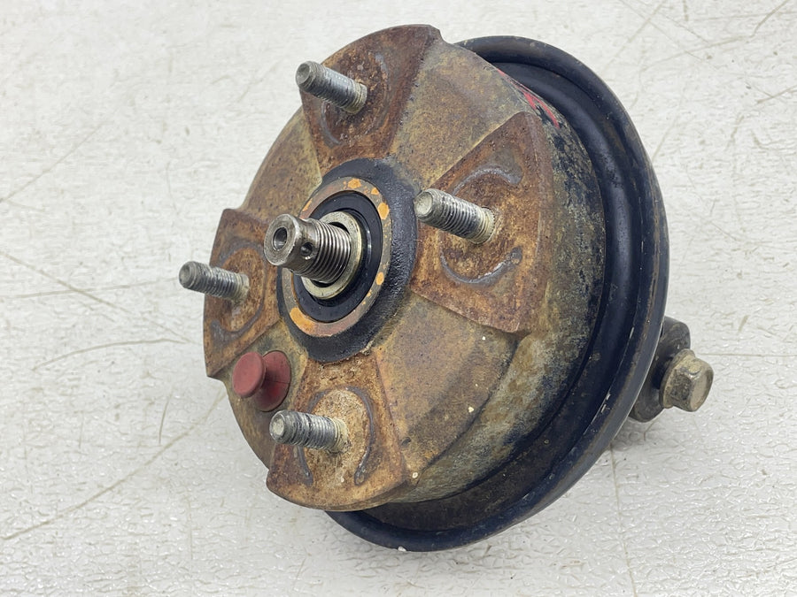 91-96 HONDA FOURTRAX 200 TRX200 TYPE II FRONT RIGHT HUB DRUM SPINDLE KNUCKLE