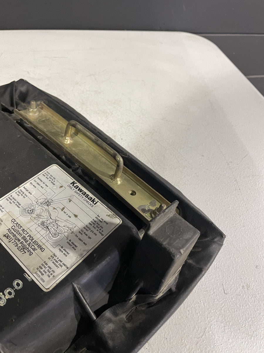 94-97 KAWASAKI NINJA ZX9R REAR BACK PASSENGER SEAT