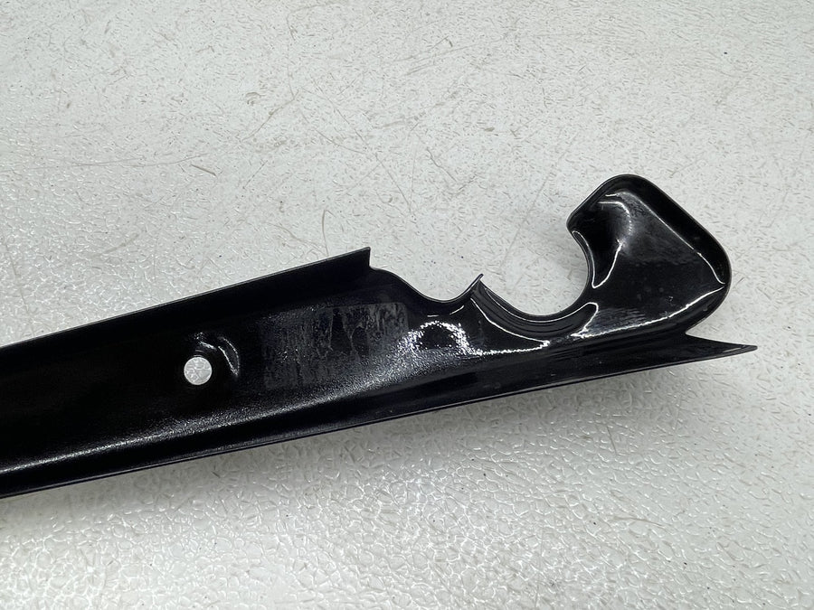 21-22 HARLEY-DAVIDSON IRON 883 XL883N REAR BACK FENDER STRUTS MOUNTS BRACKETS
