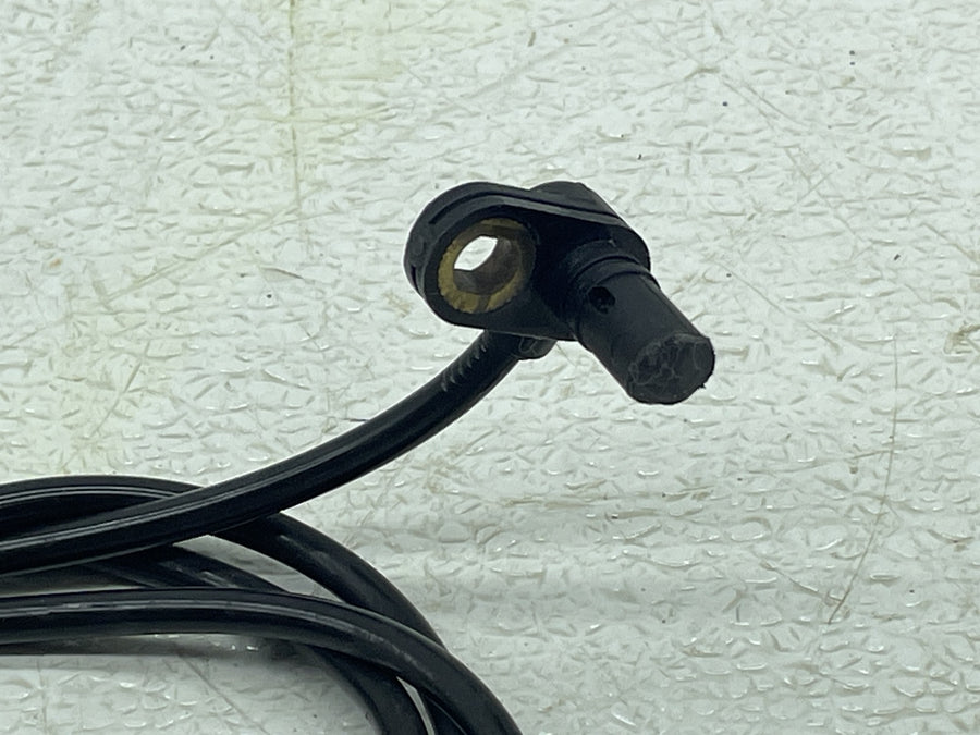 09-14 BMW F800R ABS FRONT SPEED SPEEDOMETER SENSOR 0265007684