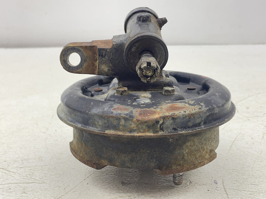 91-96 HONDA FOURTRAX 200 TRX200 TYPE II FRONT LEFT HUB DRUM SPINDLE KNUCKLE
