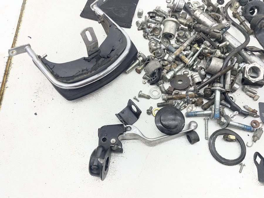 07-11 HARLEY-DAVIDSON ELECTRA GLIDE ULTRA CLASSIC FLHTCU PARTS HARDWARE LOT