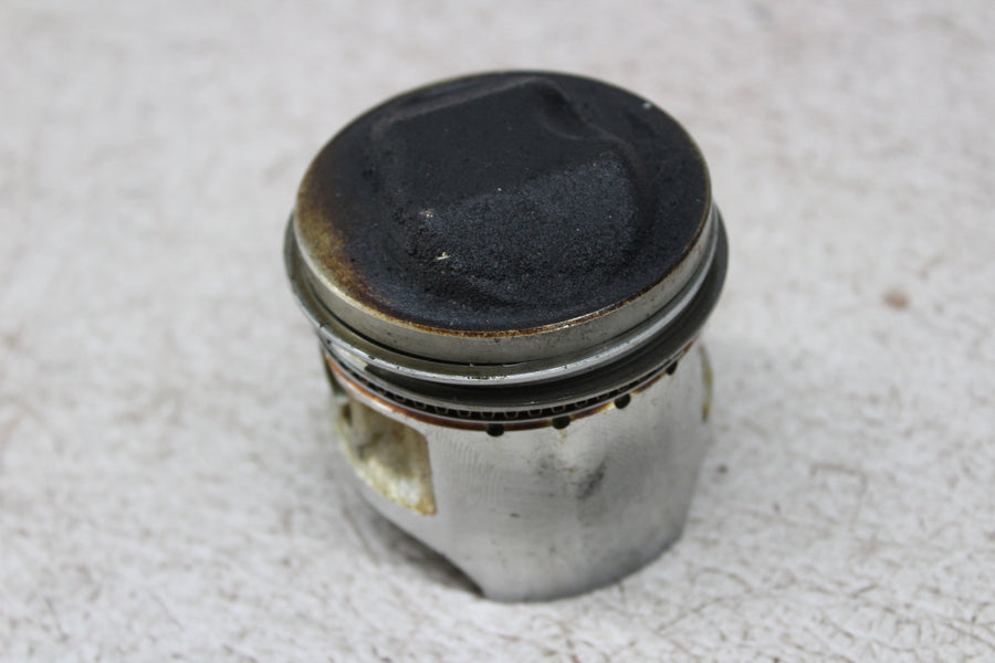 1994 SUZUKI GN125E ENGINE MOTOR PISTON CYLINDER WITH PISTON