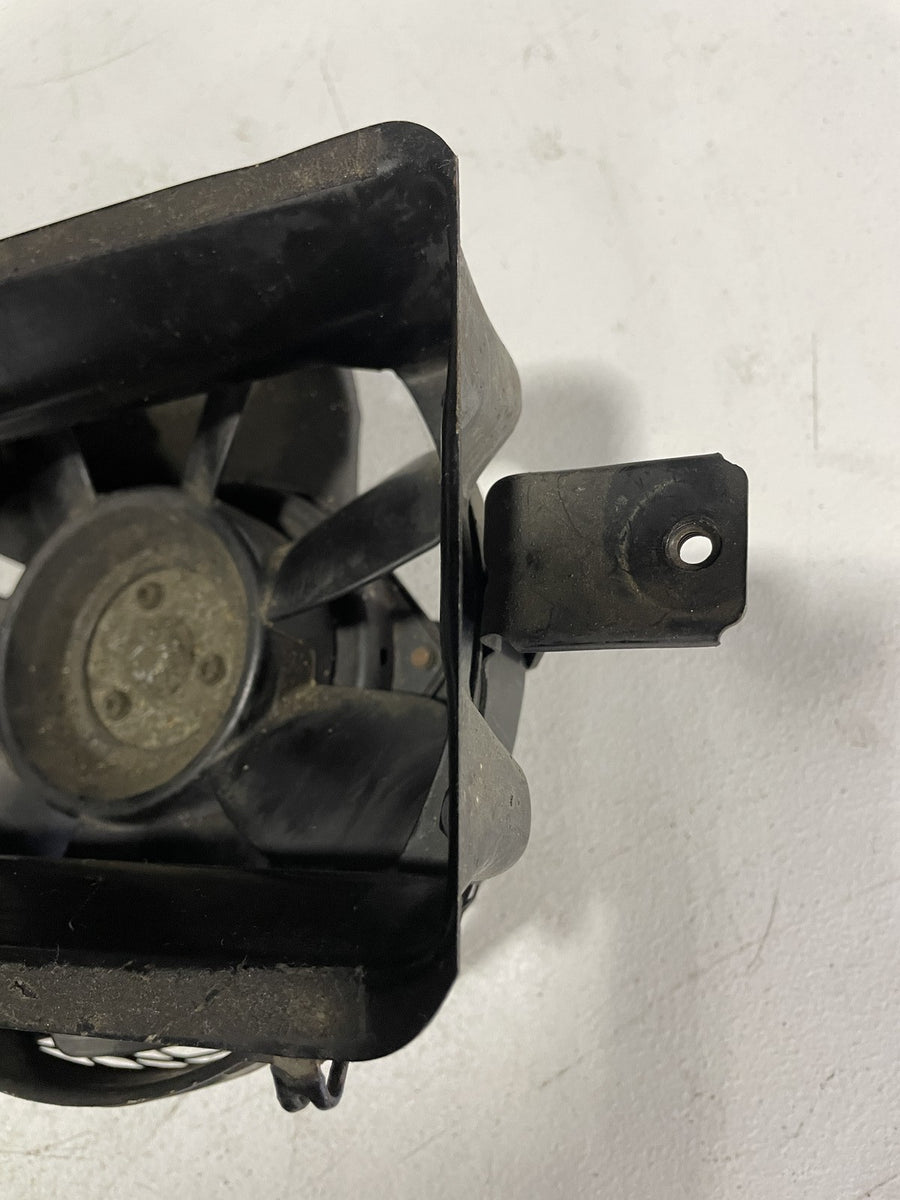 01-04 SUZUKI INTRUDER VOLUSIA 800 VL800 ENGINE RADIATOR COOLING FAN