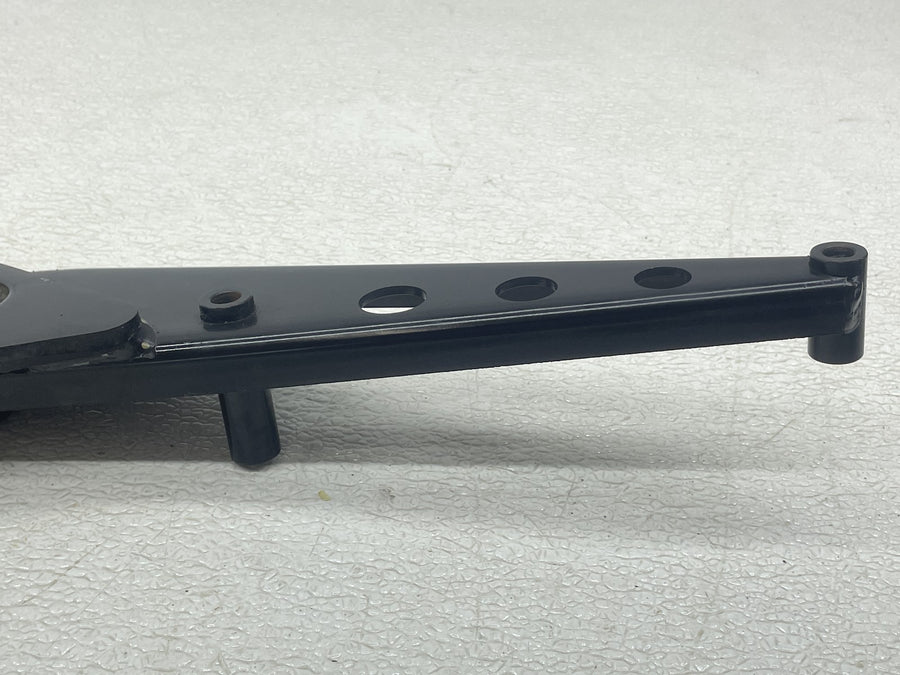 2012 SUZUKI BOULEVARD M109R LEFT RIGHT REAR BACK FENDER SUPPORT BRACKET MOUNTS