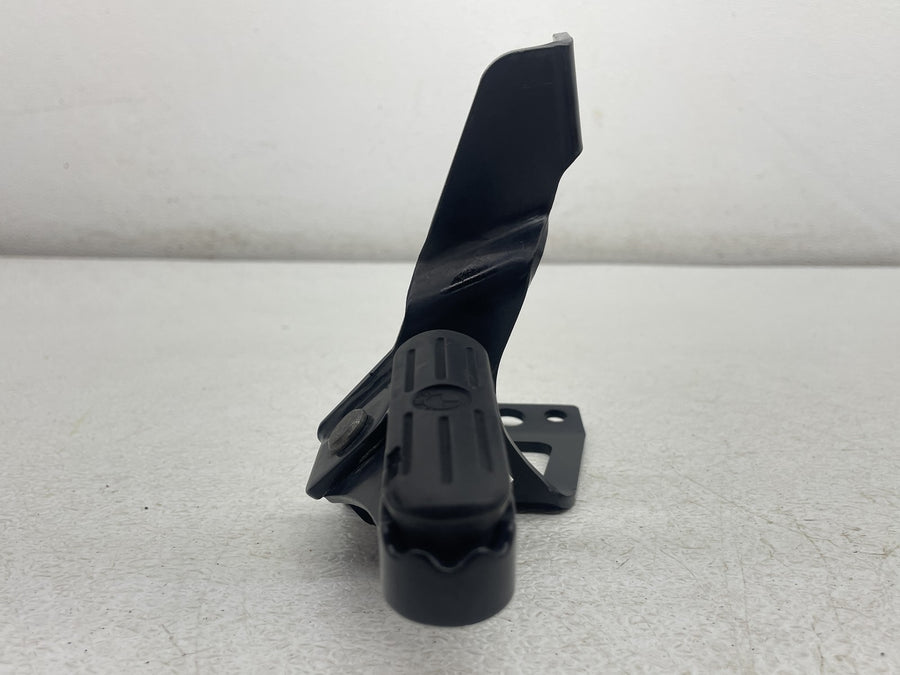 11-15 BMW G650 GS G650GS LEFT RIGHT FRONT FOOT RESTS PEGS STEPS SET PAIR