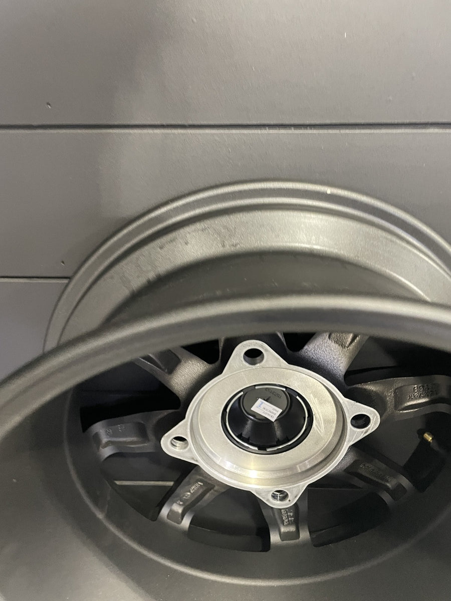 20 POLARIS GENERAL XP 1000 FRONT WHEEL RIM