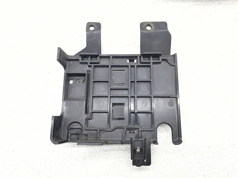 17-23 HARLEY-DAVIDSON ELECTRA GLIDE ULTRA LIMITED FLHTK BATTERY TRAY BOX HOLDER