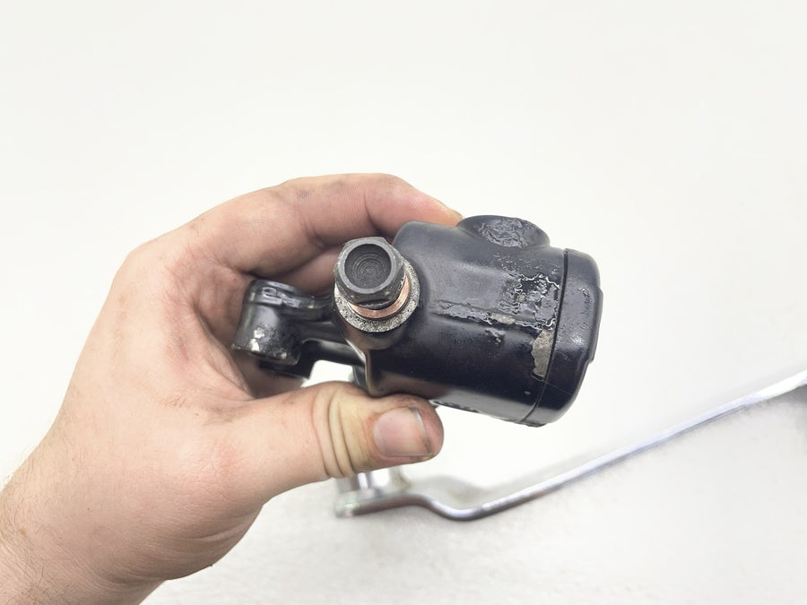07-11 HARLEY-DAVIDSON STREET GLIDE FLHX REAR BACK BRAKE MASTER CYLINDER