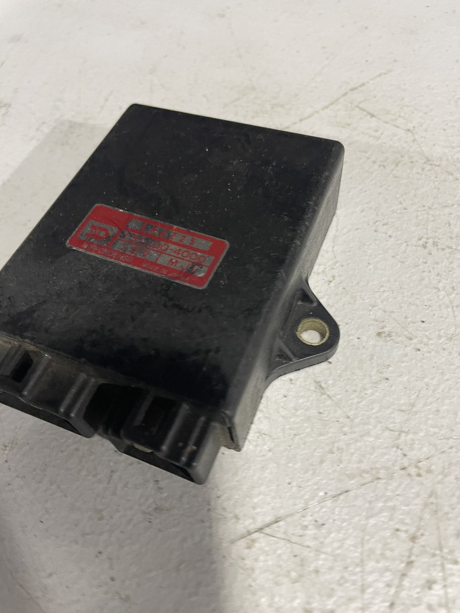 84-86 HONDA NIGHTHAWK 700S CB700SC OEM ECU CDI ECM COMPUTER MODULE BOX