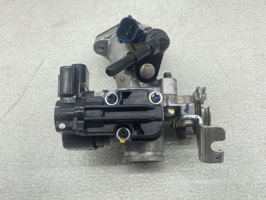18-26 KAWASAKI Z125 PRO BR125 THROTTLE BODY BODIES MANIFOLD FUEL INJECTOR TPS