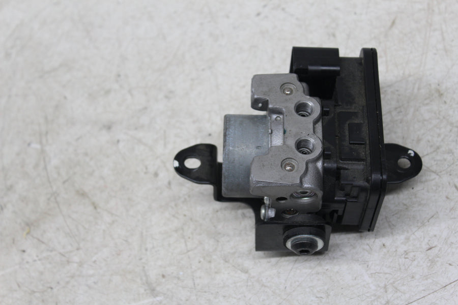 13-17 KAWASAKI NINJA 300 EX300 ABS PUMP UNIT MODULE