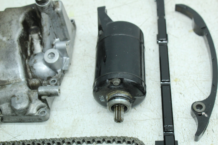 07-09 KAWASAKI VERSYS 650 KLE650 ENGINE MOTOR PARTS HARDWARE OIL PAN STARTER