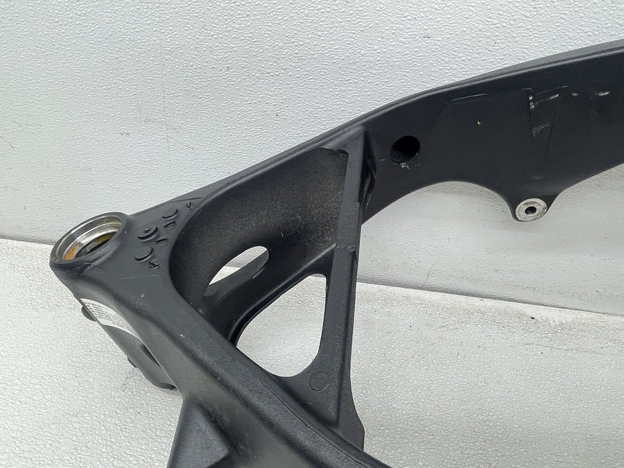 11-13 YAMAHA FZ8 FRAME CHASSIS STPSS STRAIGHT