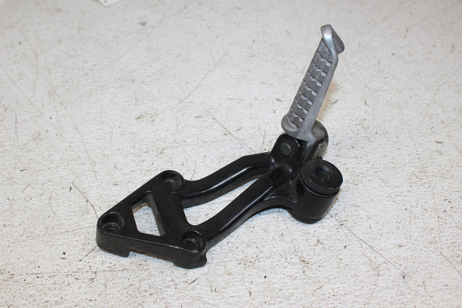 90-92 KAWASAKI NINJA ZX11 REAR BACK PASSENGER PEG SET PAIR