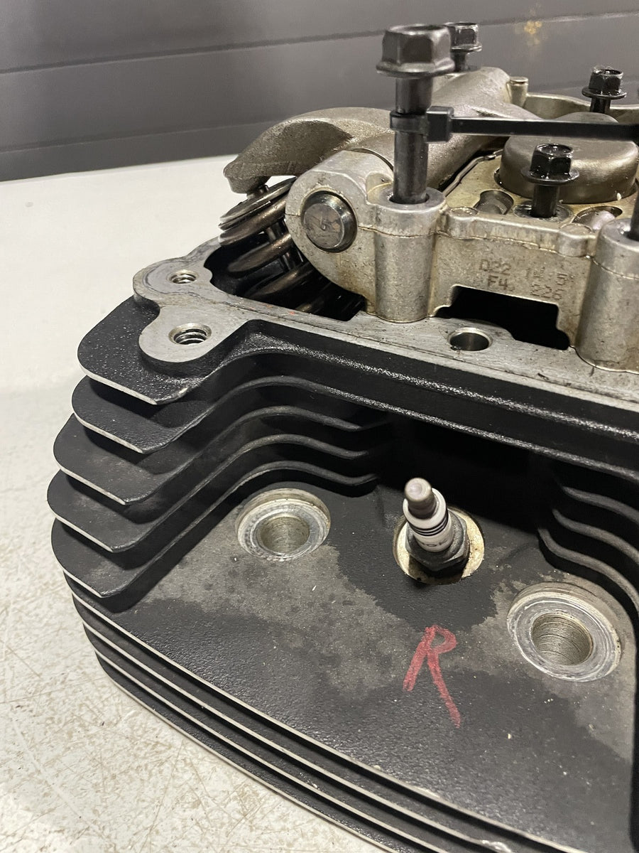 06-11 HARLEY-DAVIDSON DYNA STREET BOB FXDBI REAR ENGINE TOP END CYLINDER HEAD