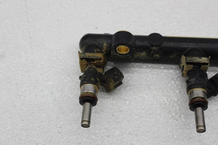 20 CAN-AM MAVERICK X3 DS TRUBO FUEL GAS INJECTOR RAIL