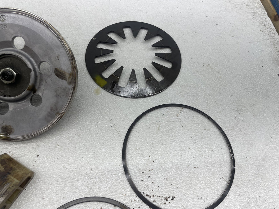 01-06 HARLEY-DAVIDSON SOFTAIL STANDARD FXSTI COMPLETE CLUTCH W PLATES BASKET HUB