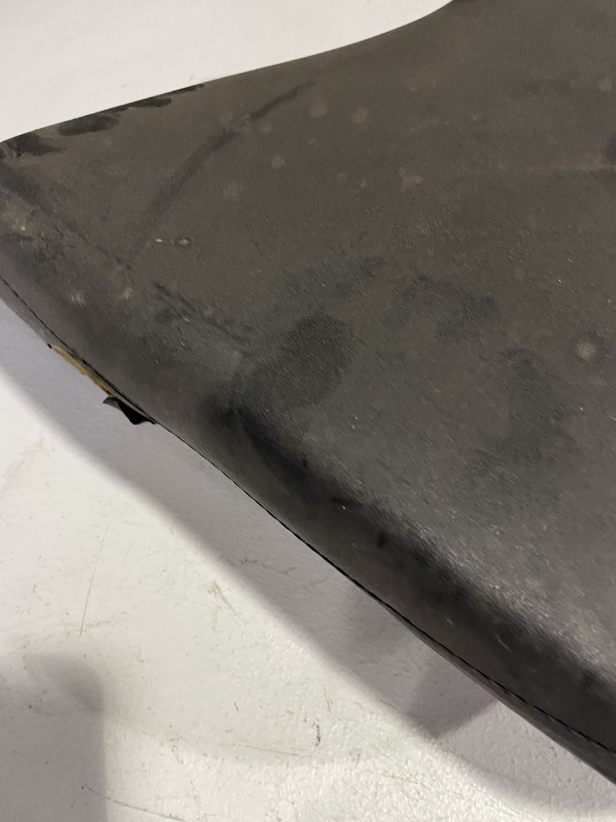 98-99 SUZUKI GSXR750 SRAD FRONT DRIVERS SEAT PAD SADDLE PILLION