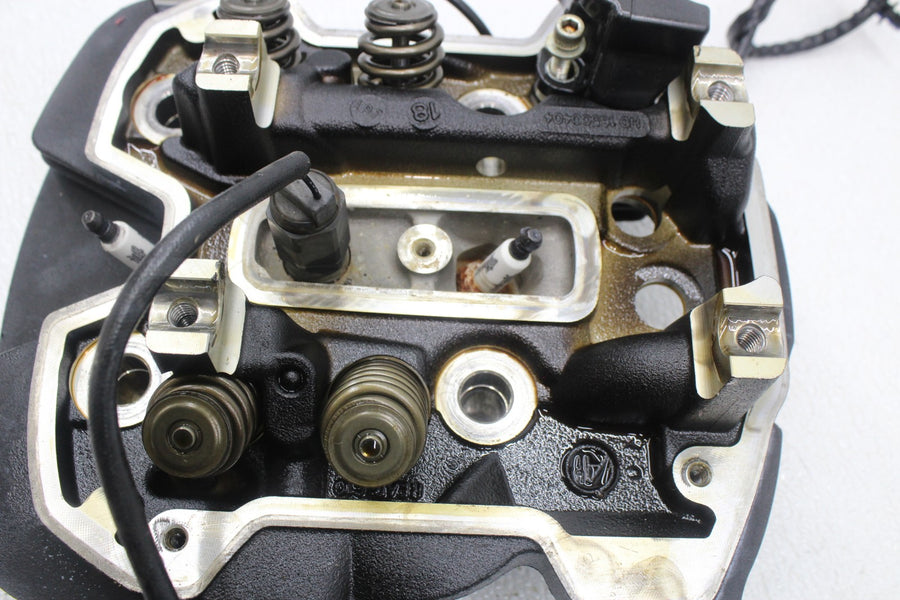 18-24 HARLEY-DAVIDSON HERITAGE SOFTAIL 107CI ENGINE REAR CYLINDER HEAD VALVES