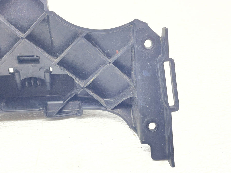 09-14 BMW F800R SEAT MOUNTING BRACKET MOUNT INNER COVER BRIDGE 46637680760