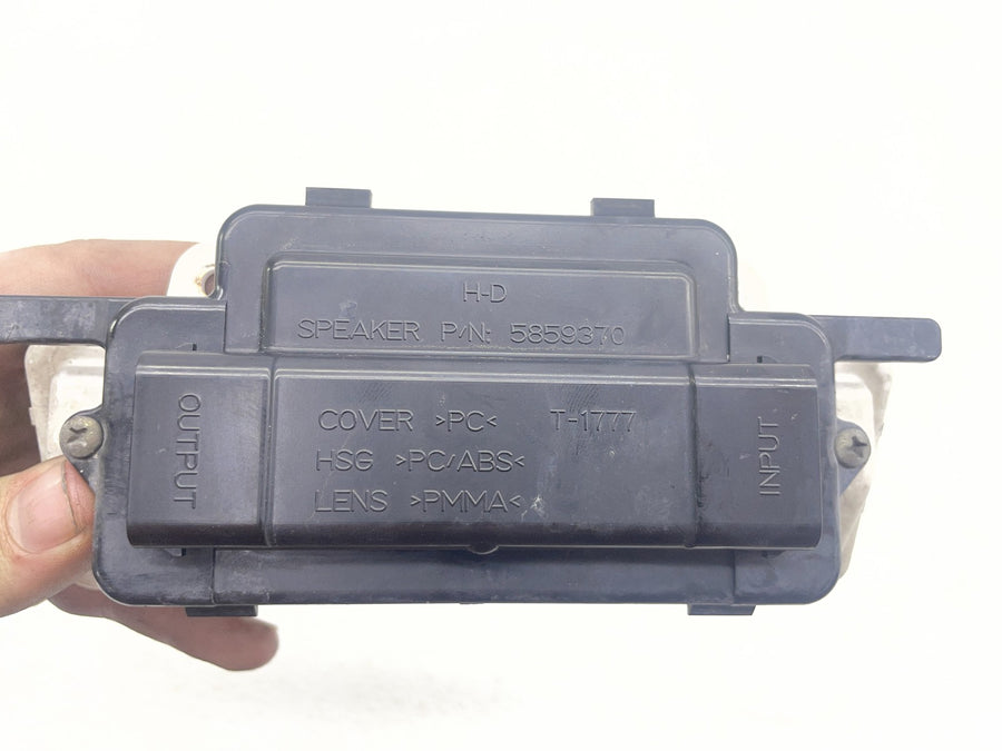 17-23 HARLEY-DAVIDSON ROAD GLIDE SPECIAL FLTRXS TAILLIGHT REAR TAIL BRAKE LIGHT