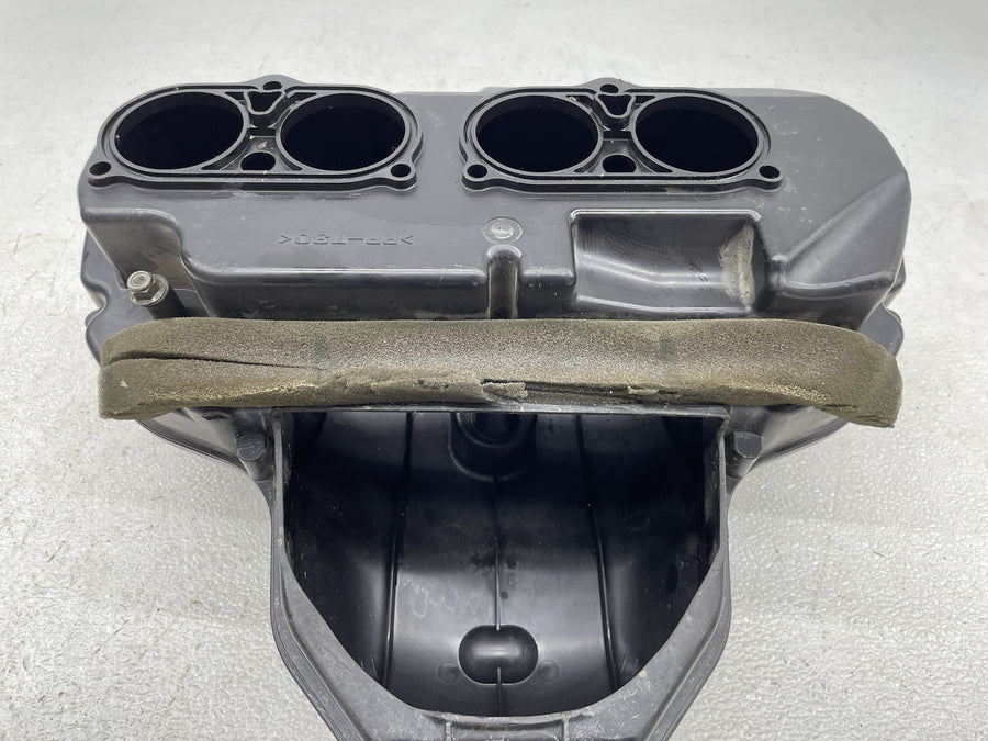 06-15 YAMAHA FZ1 AIRBOX AIR INTAKE FILTER BOX