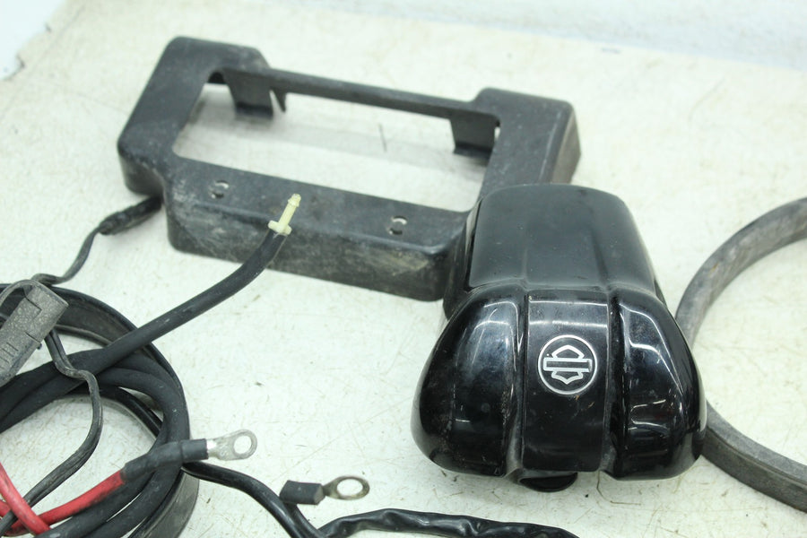 12-16 HARLEY-DAVIDSON ELECTRA GLIDE FLHTCU PARTS HARDWARE UPPER TREE RISERS AXLE