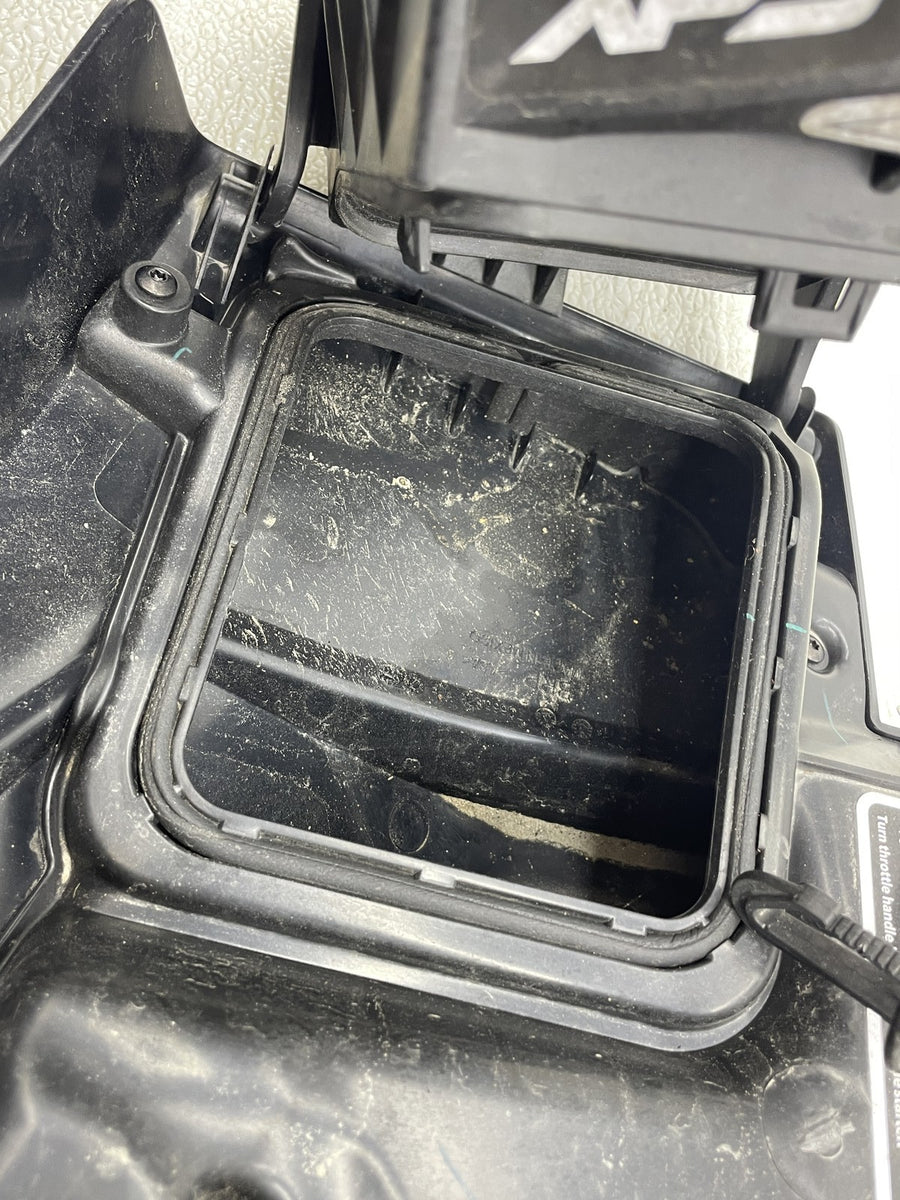 19-26 CAN-AM RYKER 600 AIR INTAKE DUCT COVER FILTER