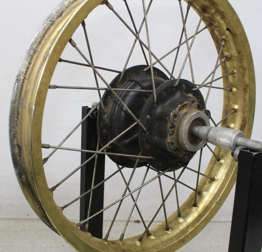 1982 YAMAHA YZ250 FRONT WHEEL RIM