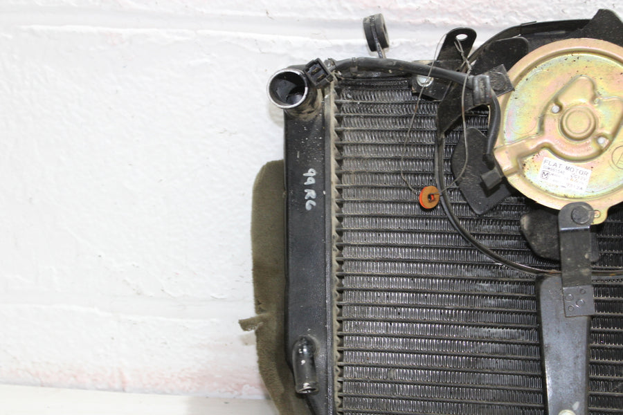1999 YAMAHA YZF600R ENGINE RADIATOR MOTOR COOLER COOLING RADIATER