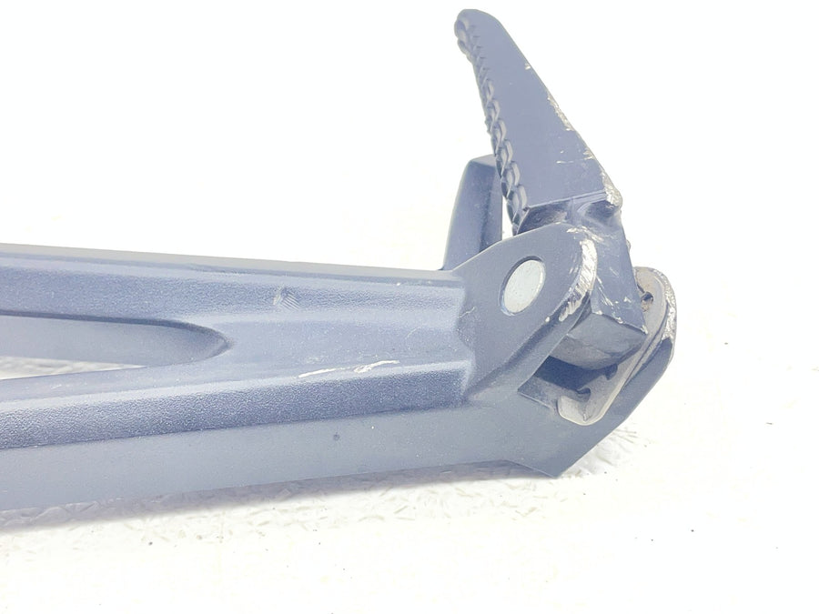 11-26 SUZUKI GSXR750 GSXR600 REAR BACK PASSENGER PEG SET PAIR