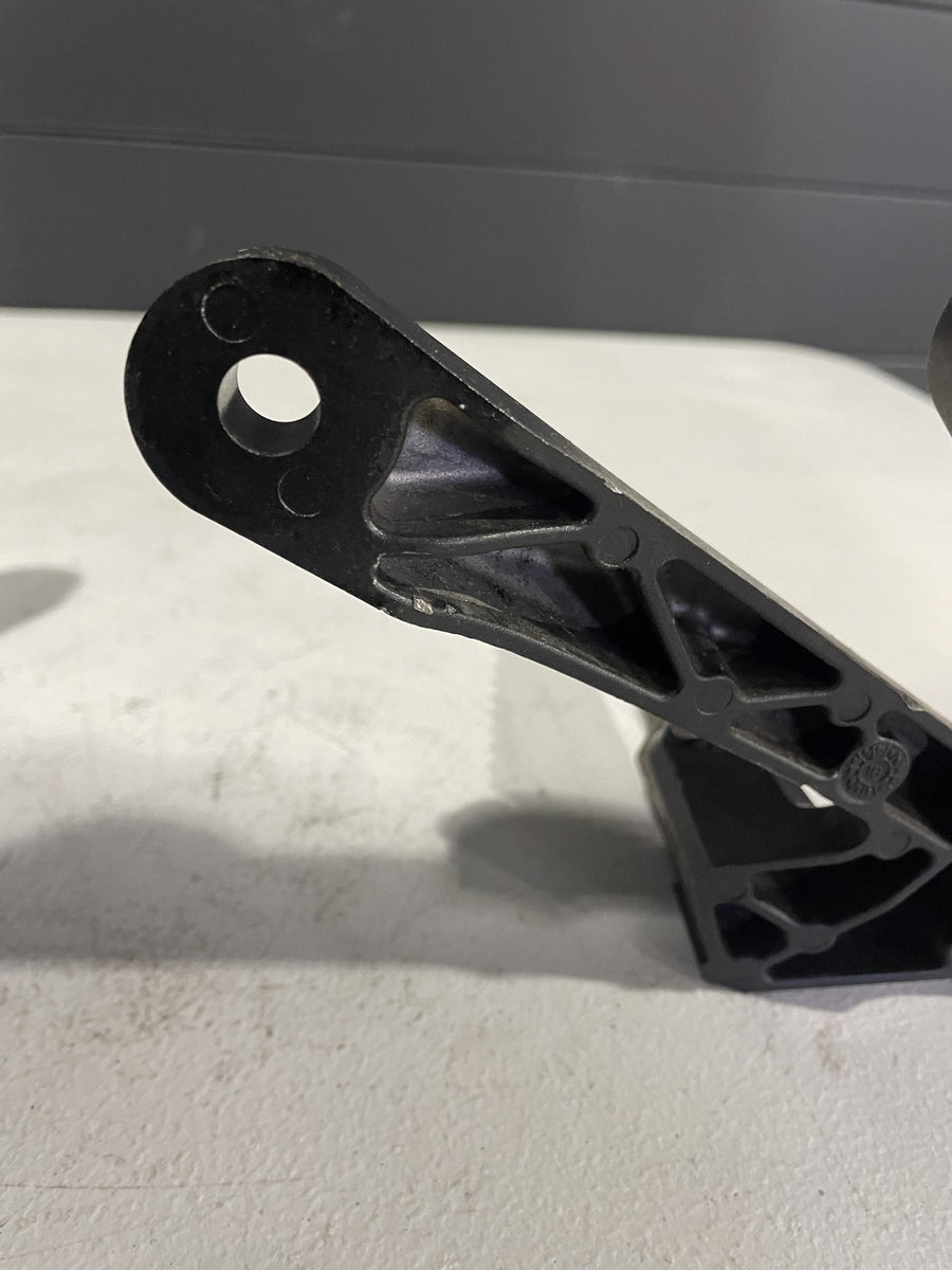 06-11 KAWASAKI NINJA ZX14 REAR BACK PASSENGER PEG SET PAIR