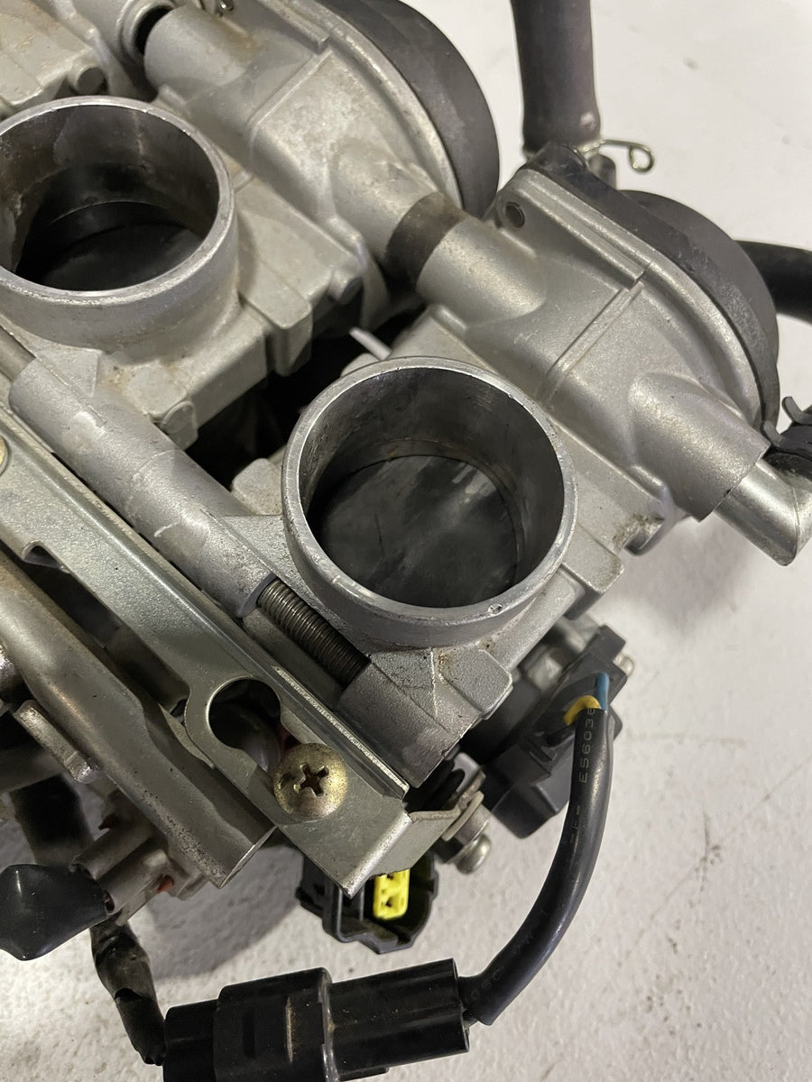 03-05 YAMAHA YZF R6/YZF R6S THROTTLE BODY BODIES FUEL INJECTORS TPS