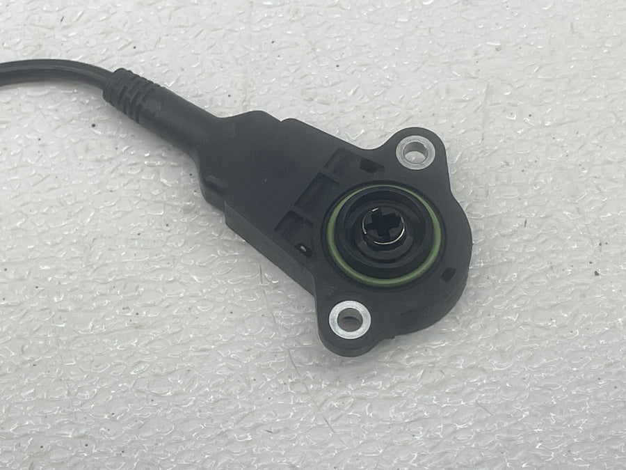 14-16 BMW R NINE T NEUTRAL GEAR POSITION SENSOR SWITCH