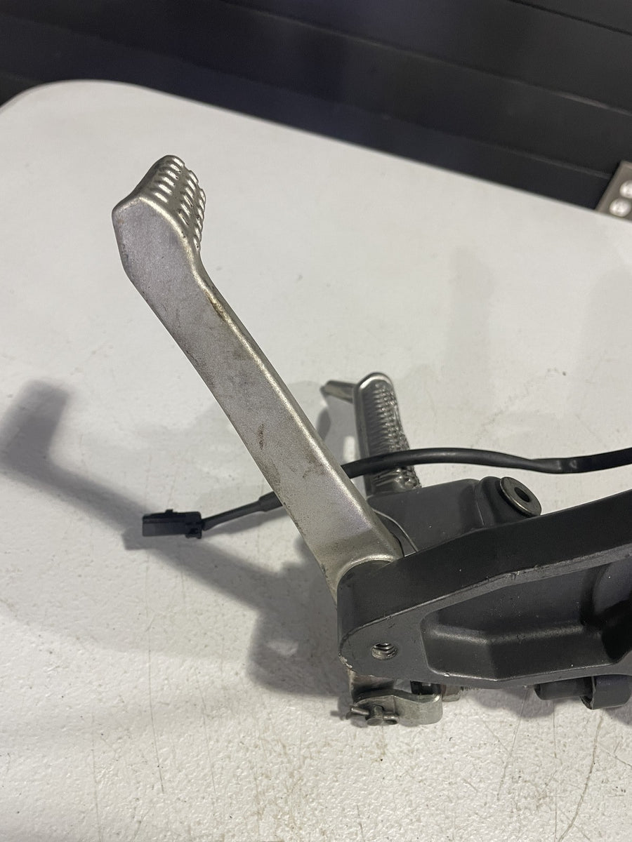 2003 BUELL FIREBOLT XB9R RIGHT REARSET REAR SET BRAKE LEVER BRAKE MASTER