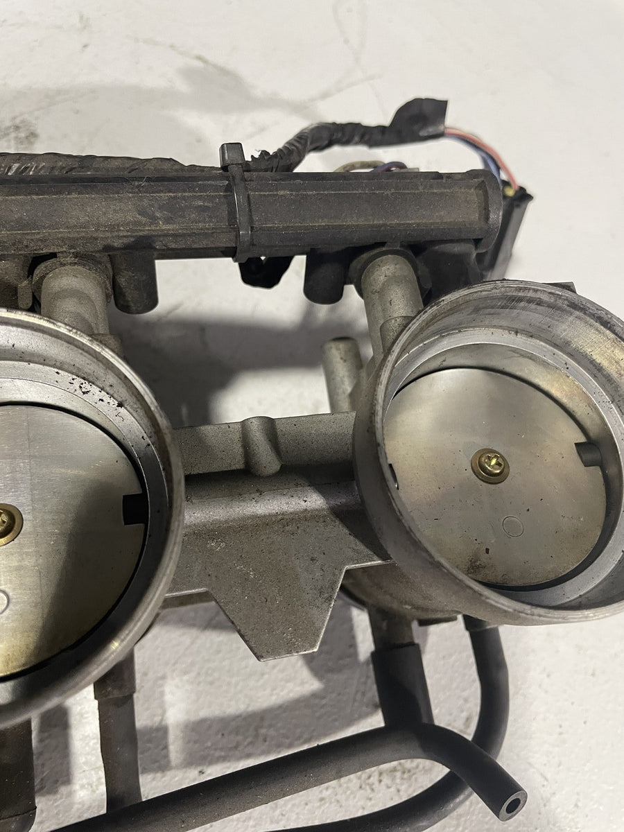 04-06 KAWASAKI NINJA ZX12R THROTTLE BODY BODIES STVA FUEL INJECTORS TPS