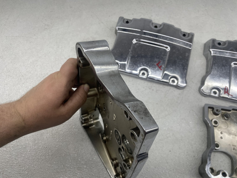 12-16 HARLEY-DAVIDSON ELECTRA GLIDE CLASSIC FLHTC ENGINE ROCKER BOXES VALVE