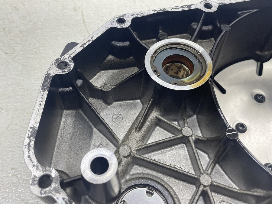 21-24 DUCATI SUPERSPORT 950 S CLUTCH SIDE ENGINE MOTOR COVER 24330501A