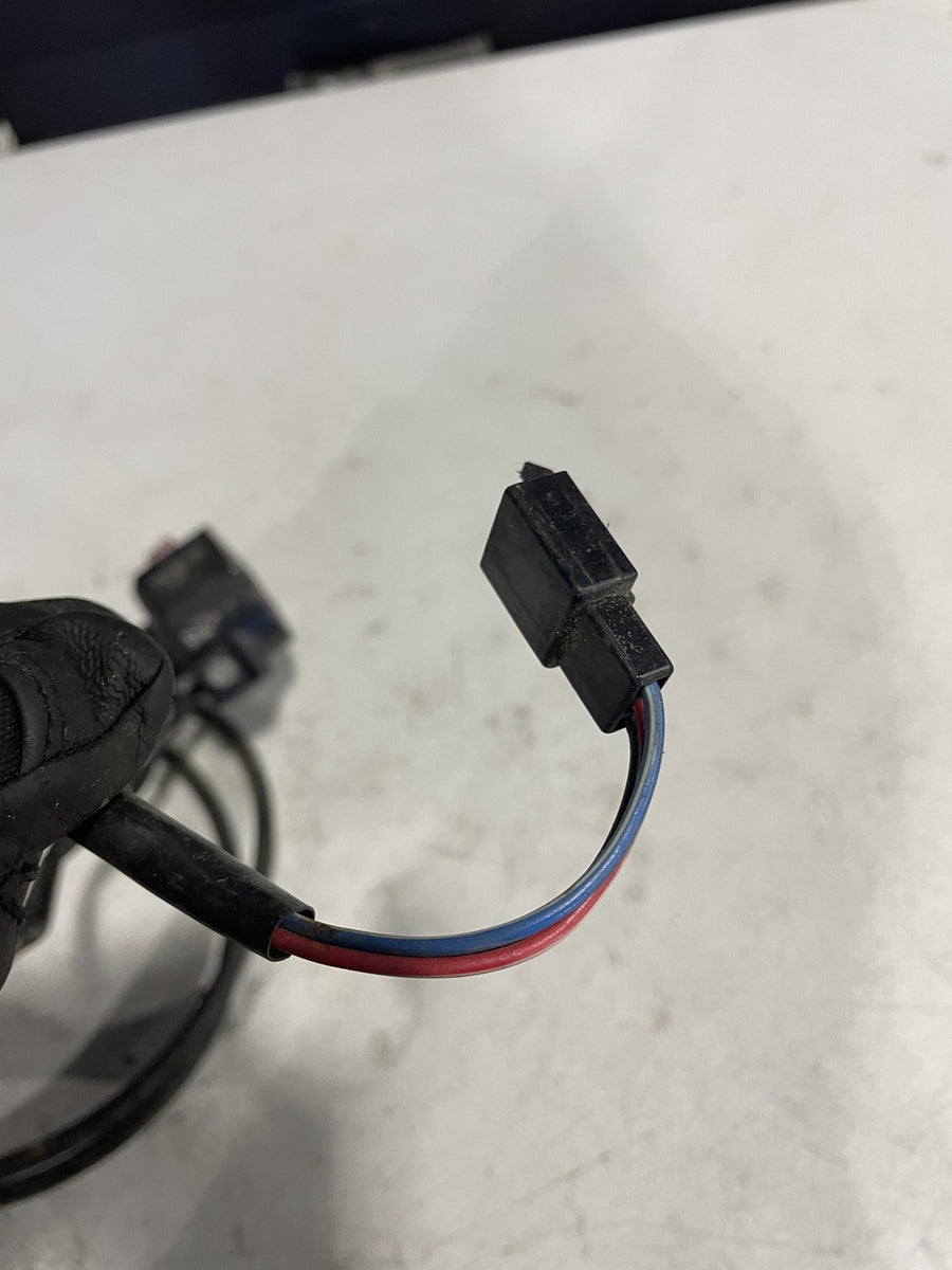 87-19 YAMAHA TW200 KILL OFF SWITCH BUTTON