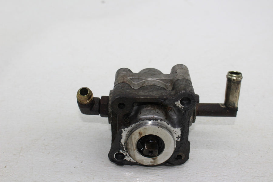 04-10 KUBOTA RTV900 ENGINE MOTOR HYDRAULIC OIL PUMP