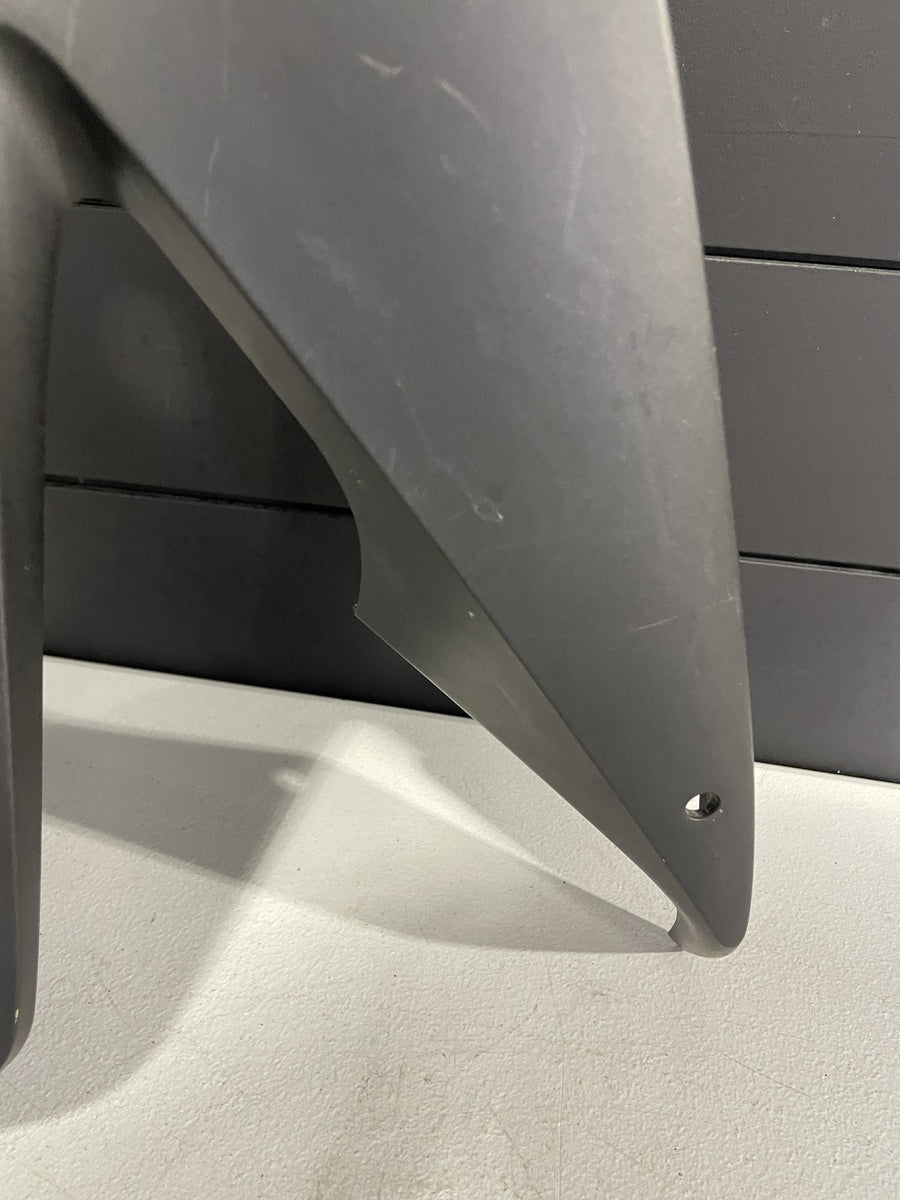 04-06 YAMAHA YZF R1 LEFT FRONT UPPER MID SIDE FAIRING COWL PLASTIC