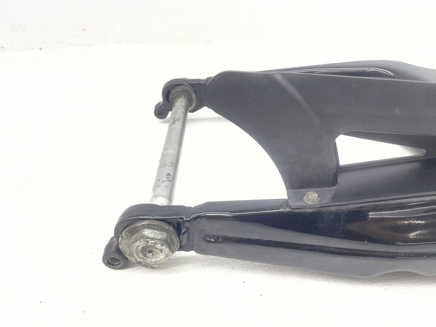 13 HARLEY-DAVIDSON ROAD GLIDE CVO CUSTOM FLTRXSE2 REAR SWINGARM SUSPENSION ARM