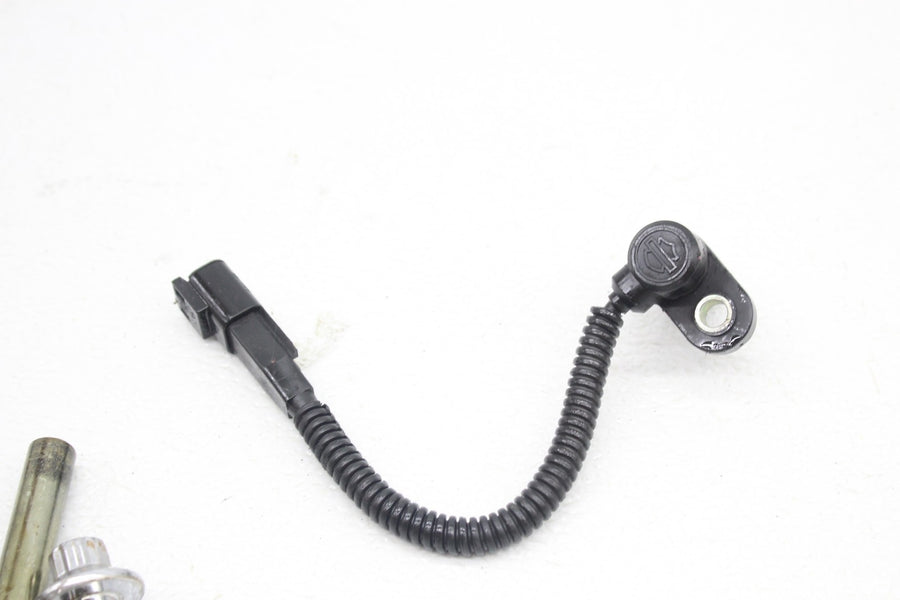 06-11 HARLEY-DAVIDSON DYNA SUPER GLIDE FXDCI 96CI ENGINE PARTS HARDWARE SENSOR