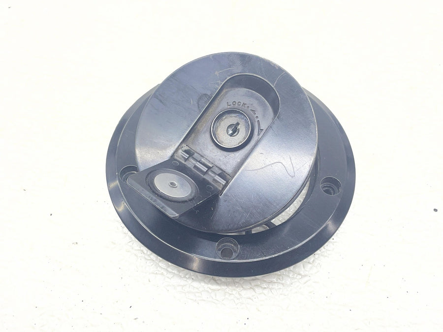 04-05 KAWASAKI NINJA ZX10R LOCK KEY SET W/ GAS CAP AND SEAT LOCK