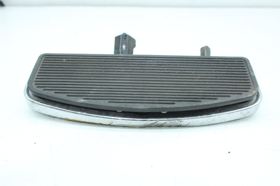 17-23 HARLEY-DAVIDSON ELECTRA GLIDE FLHTK ULTRA RIGHT FRONT FOOT REST BOARD
