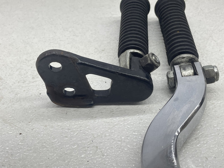 93-98 HARLEY-DAVIDSON DYNA WIDE GLIDE FXDWG REAR PASSENGER FOOT STEP PEGS